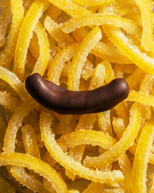 Scorzette di Limone Ricoperte di Cioccolato Fondente